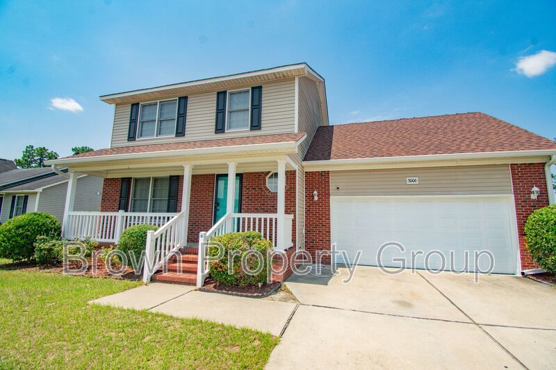 Coming Soon! 3 Bedroom 2.5 Bathroom- Large Fenced Yard Pets Okay! property image