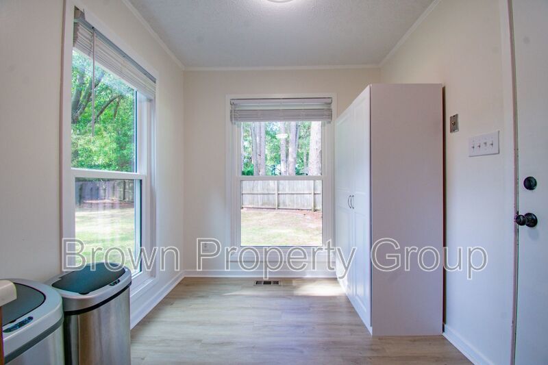 Coming Soon! Remodeled 3 Bedroom 2 Bathroom Home - Pets Allowed! property image