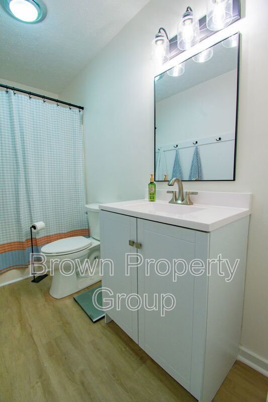 Coming Soon! Remodeled 3 Bedroom 2 Bathroom Home - Pets Allowed! property image