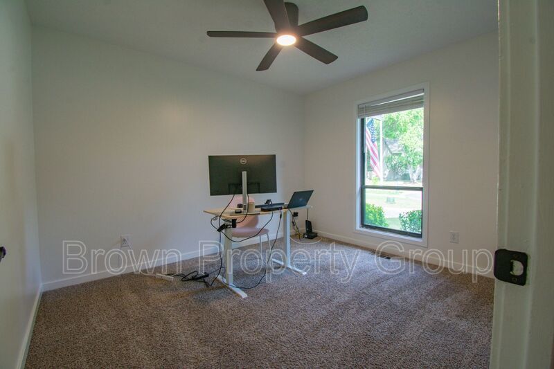 Coming Soon! Remodeled 3 Bedroom 2 Bathroom Home - Pets Allowed! property image