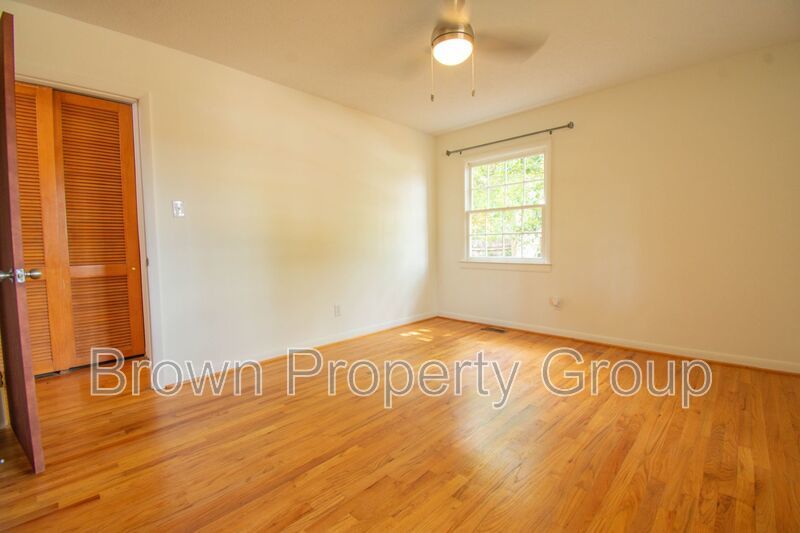 3 Bedroom 2 Bathroom With A Pool! property image