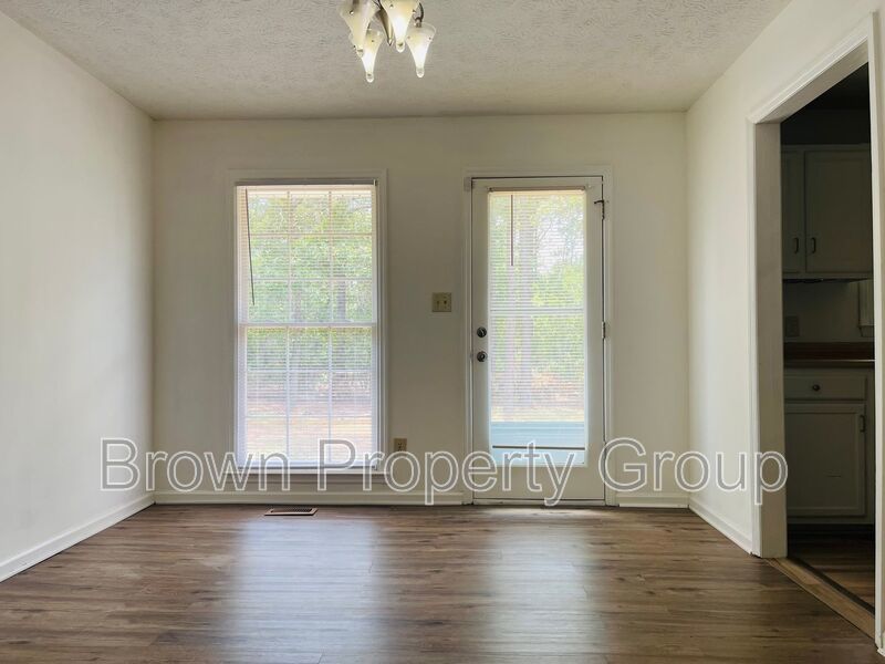 3 Bedroom and 2 Bath Home (No Pets) property image