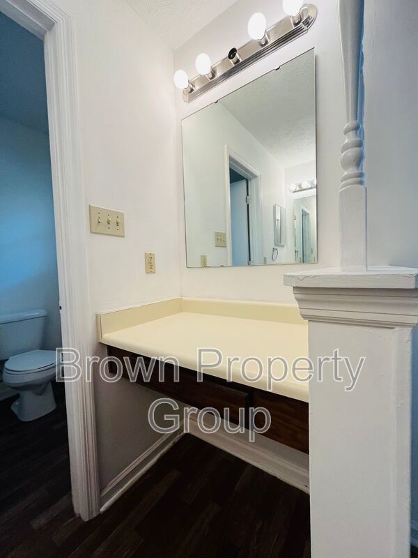 3 Bedroom and 2 Bath Home (No Pets) property image