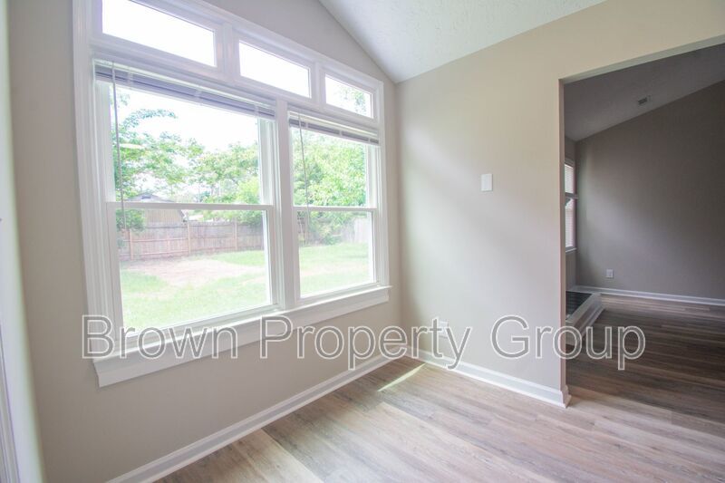 Fully Remodeled 3 Bedroom 2 Bathroom Home! property image
