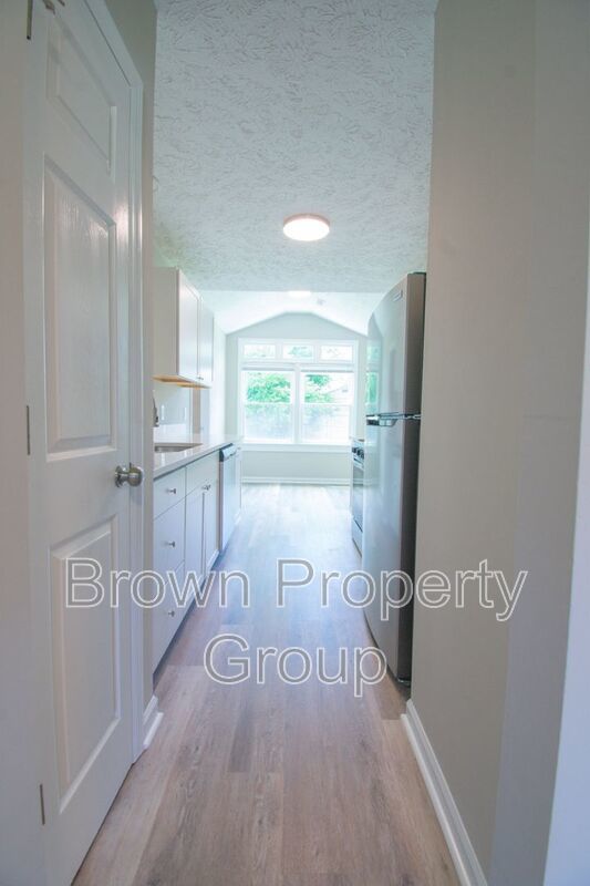 Fully Remodeled 3 Bedroom 2 Bathroom Home! property image