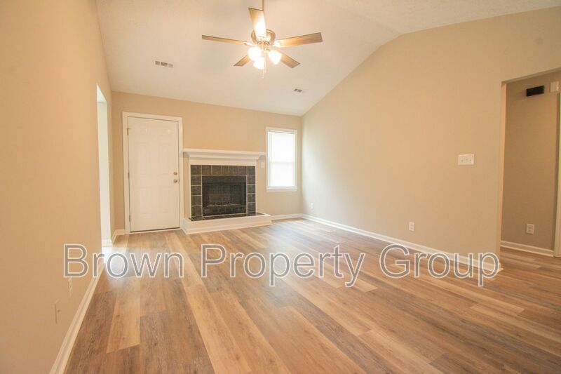 Fully Remodeled 3 Bedroom 2 Bathroom Home! property image