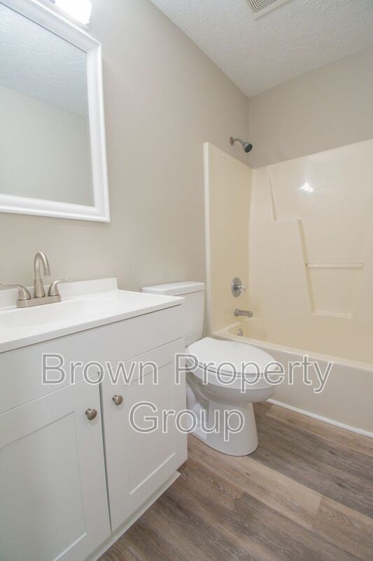 Fully Remodeled 3 Bedroom 2 Bathroom Home! property image