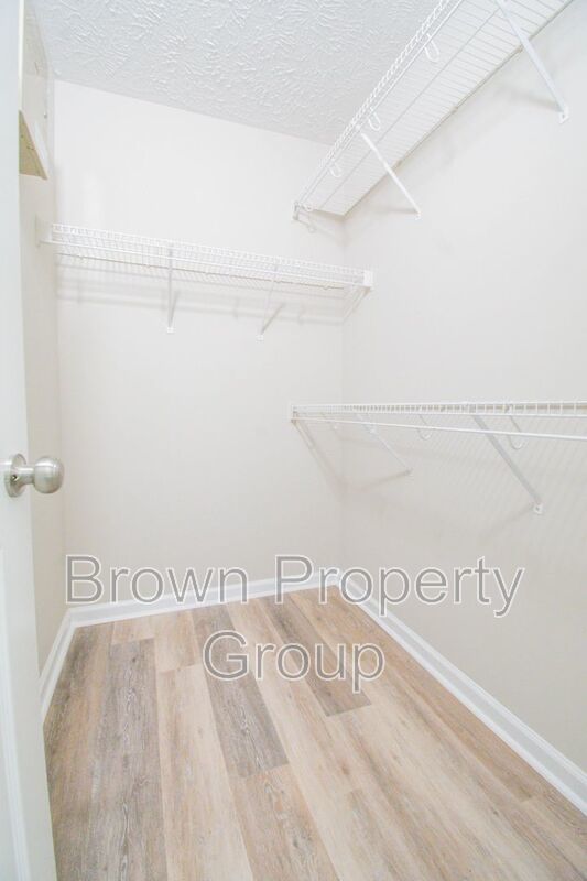 Fully Remodeled 3 Bedroom 2 Bathroom Home! property image
