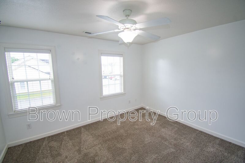 2 Bedroom 2 Bathroom Townhome- Pets Allowed! property image
