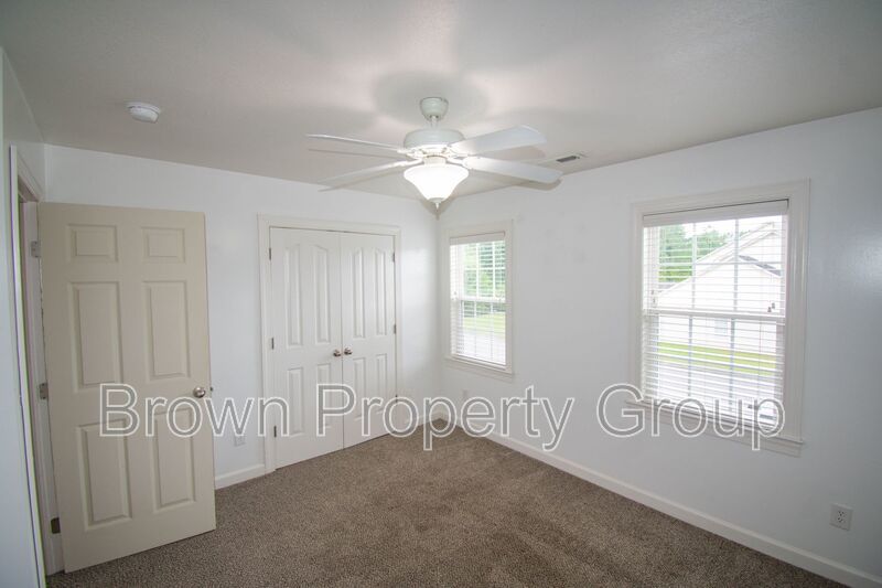 2 Bedroom 2 Bathroom Townhome- Pets Allowed! property image