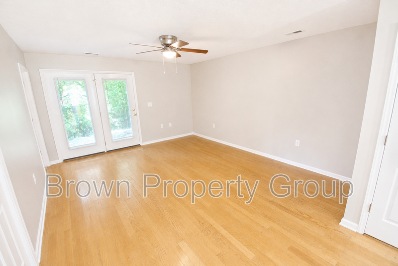 2 Bedroom and 2 Bath Apartment- Hinsdale Townhomes property image