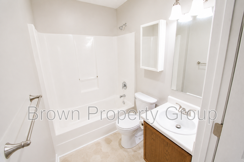 2 Bedroom and 2 Bath Apartment- Hinsdale Townhomes property image