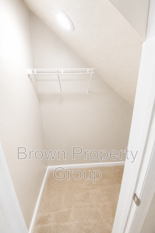 2 Bedroom and 2 Bath Apartment- Hinsdale Townhomes property image