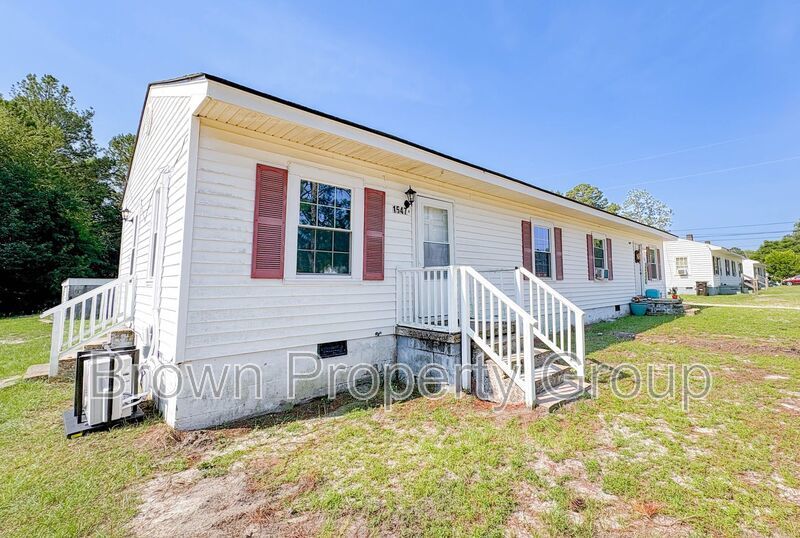 2 Bedroom 1 Bathroom Duplex property image
