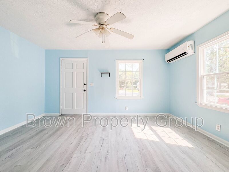 2 Bedroom 1 Bathroom Duplex property image
