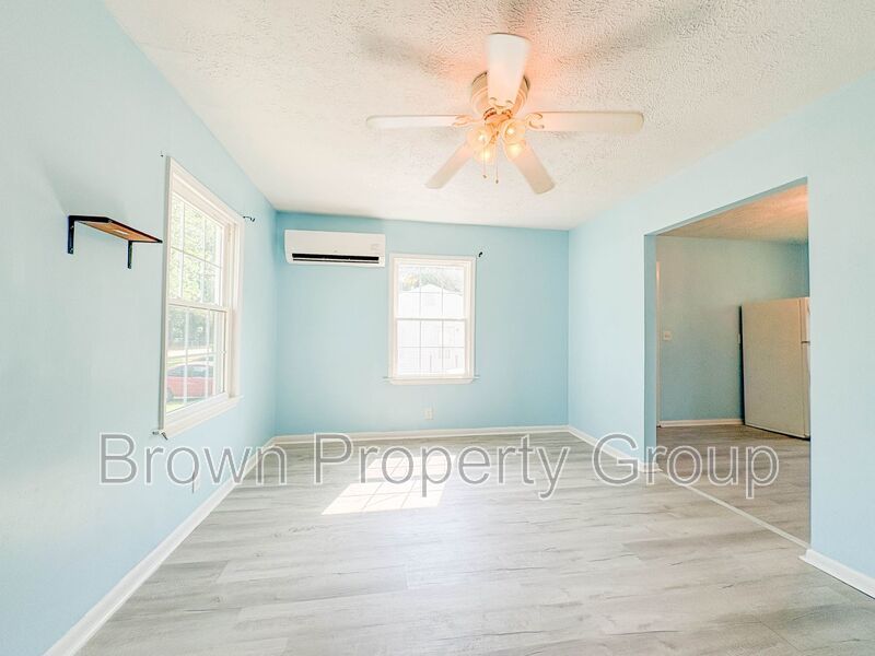 2 Bedroom 1 Bathroom Duplex property image