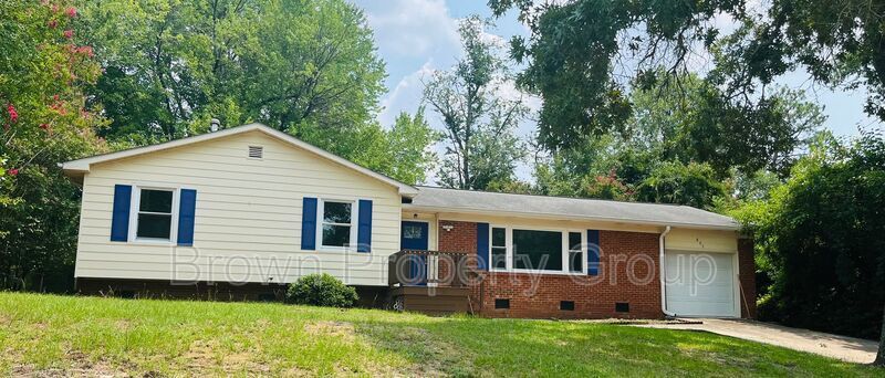 COMING SOON!! Recently Renovated Residence-3 Bedroom, 2 Bath Must See property image