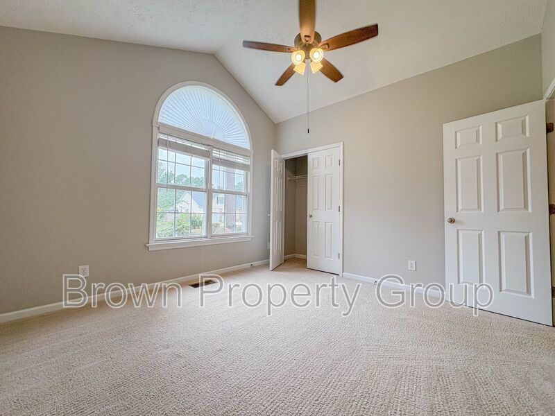 MOVE-IN SPECIAL: Get TWO WEEKS FREE off your first full month’s rent! property image