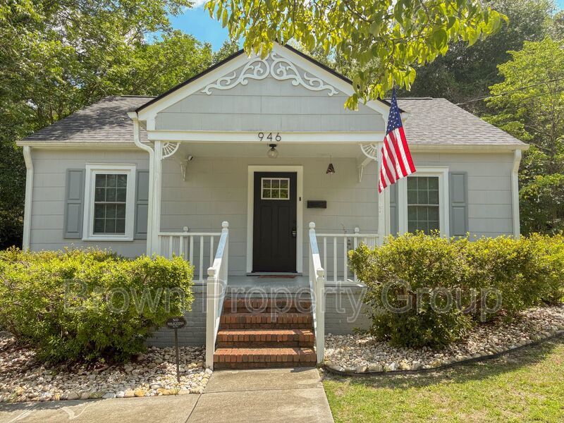 2 Bedroom 1 Bathroom- Small Pets Okay! Located in Haymount property image