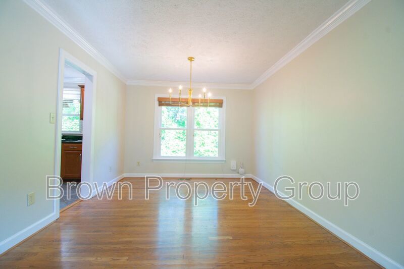 Price Reduction- Near Methodist University & Interstate 295 for quick commute anywhere property image