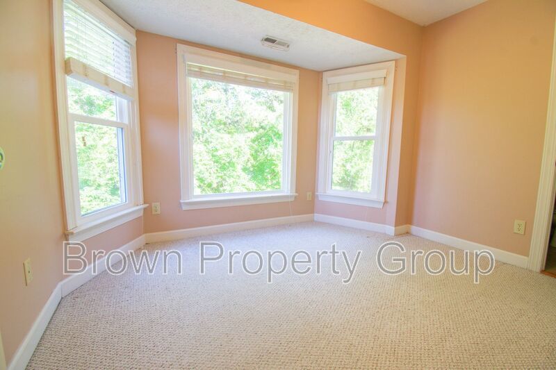 Price Reduction- Near Methodist University & Interstate 295 for quick commute anywhere property image