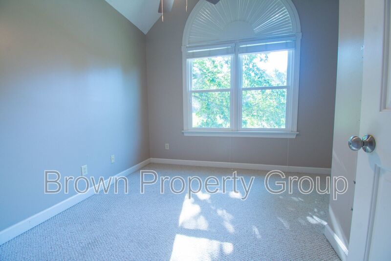 Price Reduction- Near Methodist University & Interstate 295 for quick commute anywhere property image