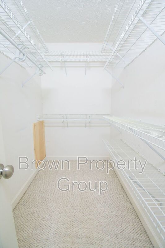 Price Reduction- Near Methodist University & Interstate 295 for quick commute anywhere property image