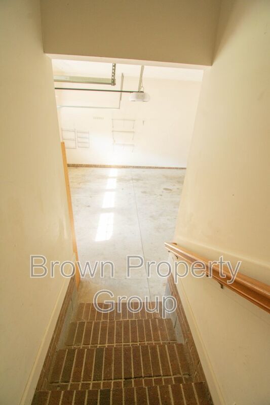 Price Reduction- Near Methodist University & Interstate 295 for quick commute anywhere property image
