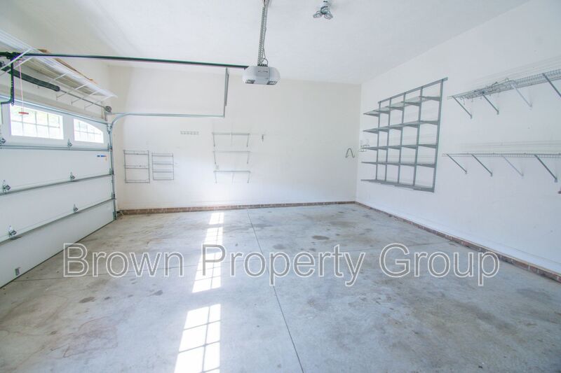 Price Reduction- Near Methodist University & Interstate 295 for quick commute anywhere property image