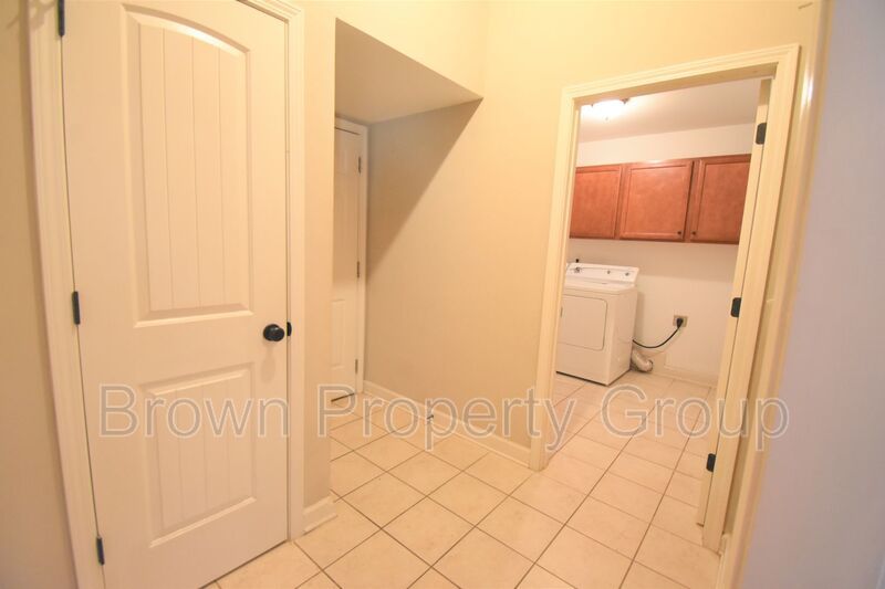 Coming Soon~3 Bedroom and 2 Bath Home with Bonus Room- Pets Considered property image