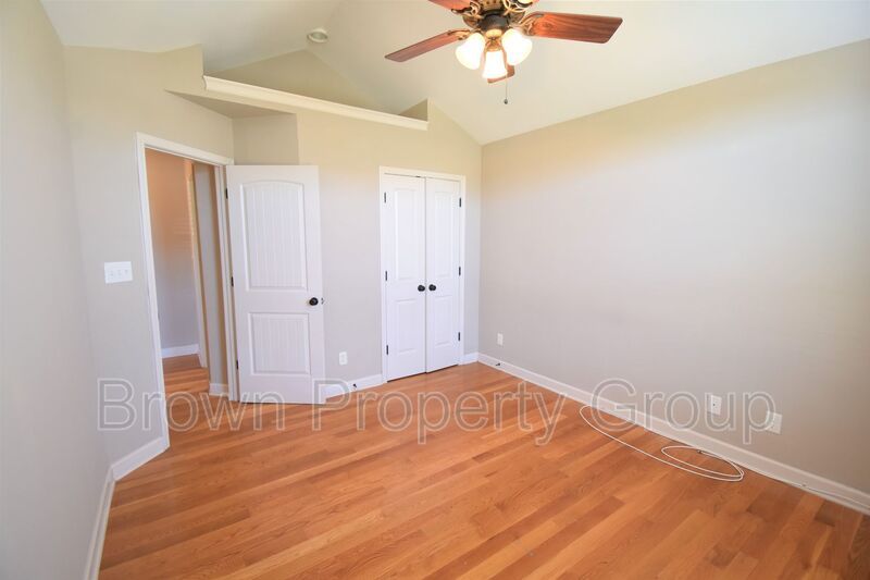 Coming Soon~3 Bedroom and 2 Bath Home with Bonus Room- Pets Considered property image