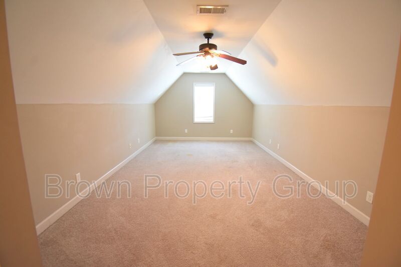 Coming Soon~3 Bedroom and 2 Bath Home with Bonus Room- Pets Considered property image