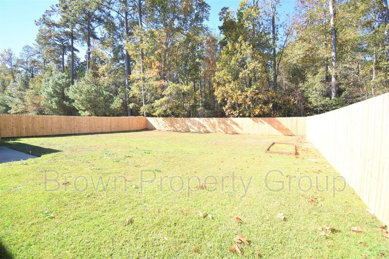 Coming Soon~3 Bedroom and 2 Bath Home with Bonus Room- Pets Considered property image