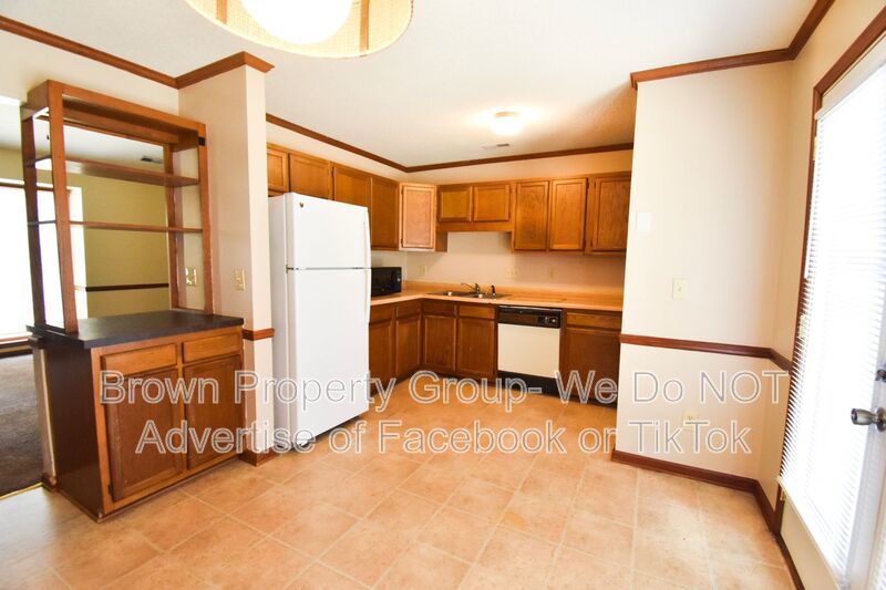 Coming Soon! 2 Bedroom 1.5 Bath- Homeplace Court property image