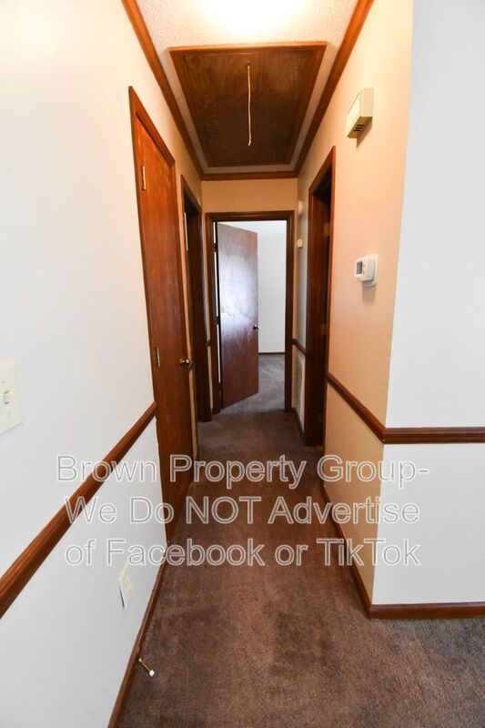 Coming Soon! 2 Bedroom 1.5 Bath- Homeplace Court property image