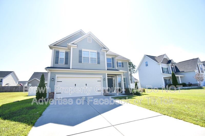 Coming Soon: 4 Bedroom 3 Bathroom- Small Dogs Allowed property image