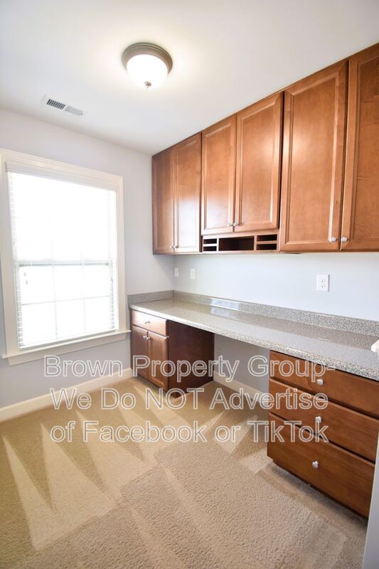 Coming Soon: 4 Bedroom 3 Bathroom- Small Dogs Allowed property image