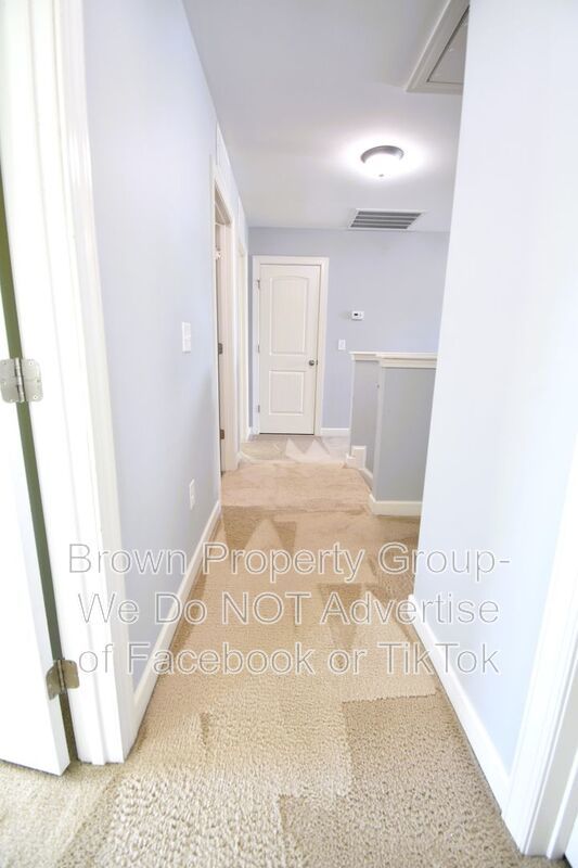 Coming Soon: 4 Bedroom 3 Bathroom- Small Dogs Allowed property image