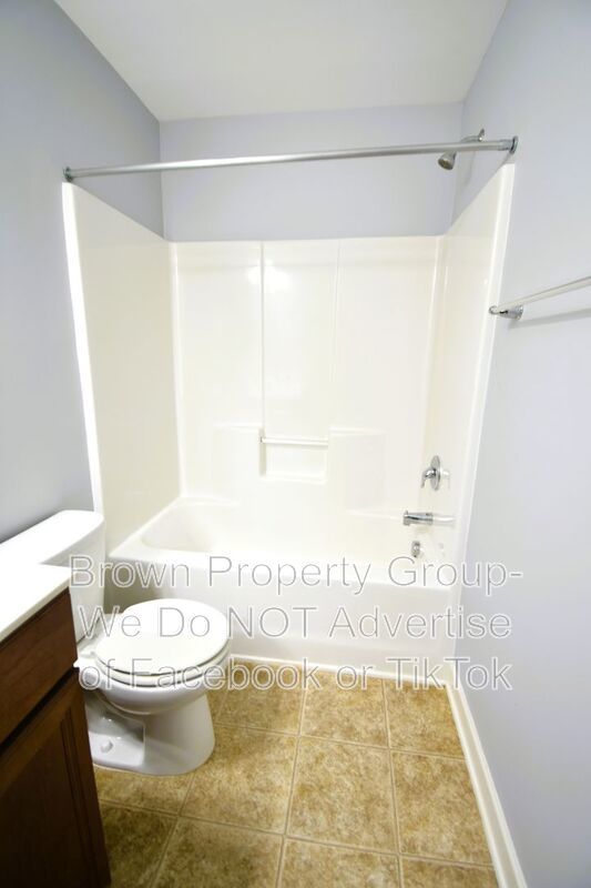Coming Soon: 4 Bedroom 3 Bathroom- Small Dogs Allowed property image