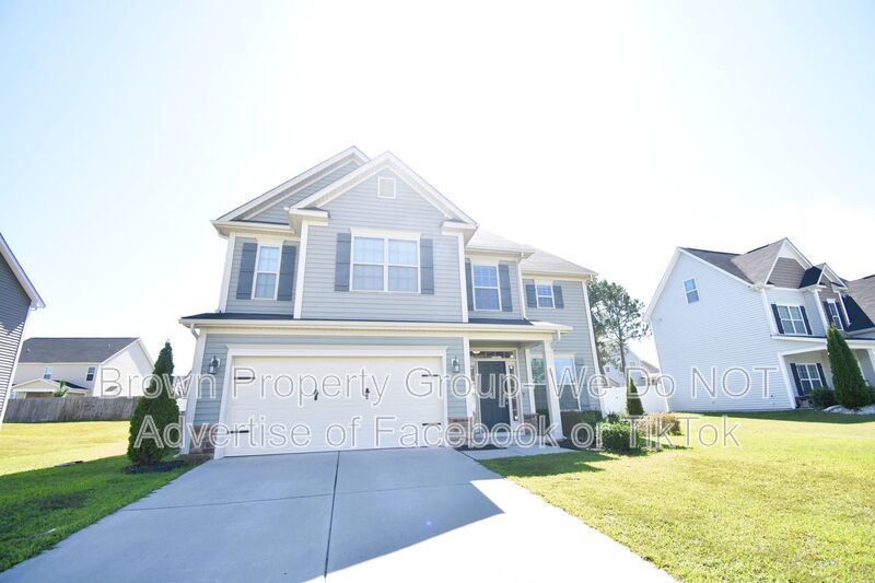 Coming Soon: 4 Bedroom 3 Bathroom- Small Dogs Allowed property image