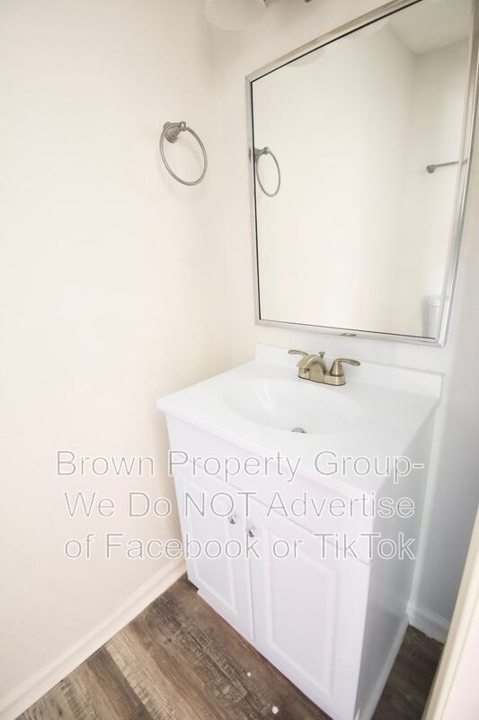 Coming Soon. 2 Bedroom 1.5 Bathroom Townhome property image
