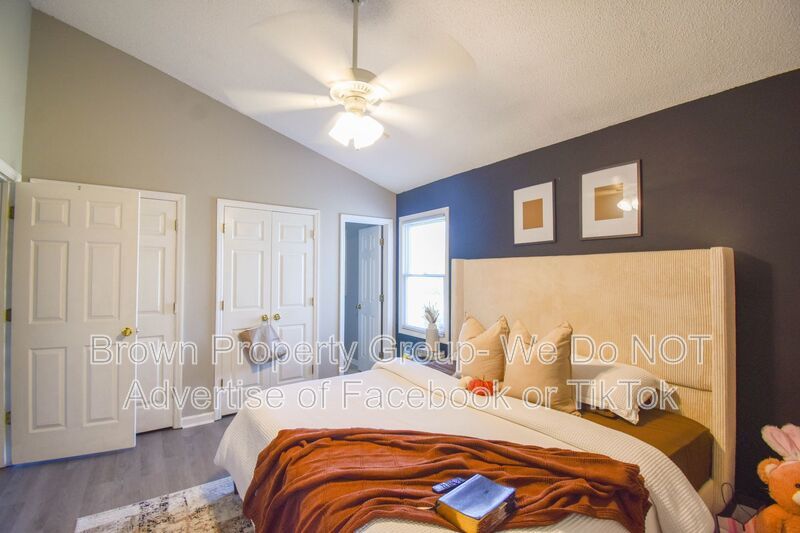 Price Reduced-2 Weeks Free Rent- 3 Bedroom 2 Bathroom- Pets Considered property image