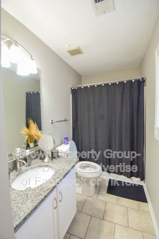Price Reduced-2 Weeks Free Rent- 3 Bedroom 2 Bathroom- Pets Considered property image