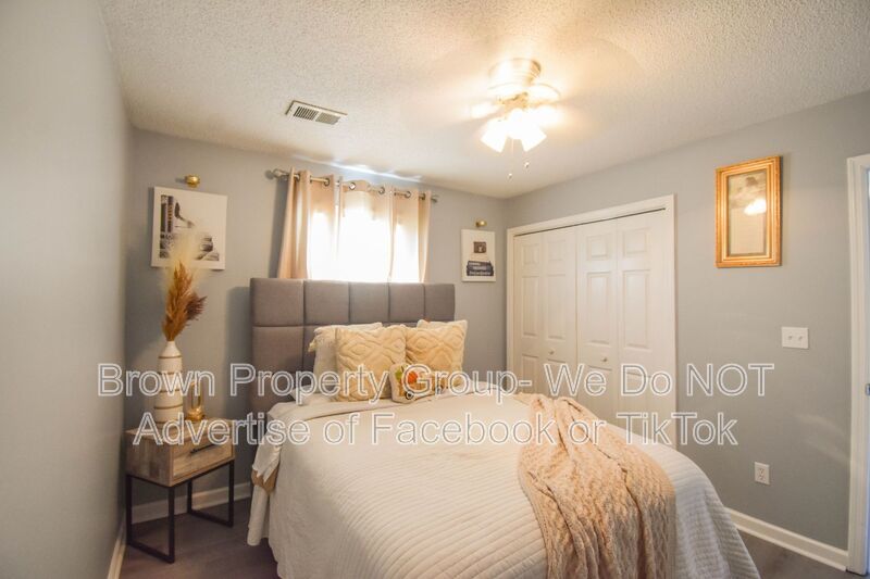 Price Reduced-2 Weeks Free Rent- 3 Bedroom 2 Bathroom- Pets Considered property image