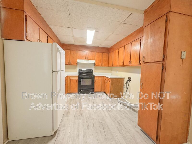 2 Bedroom 1 Bathroom Townhome- Small Pets Allowed property image