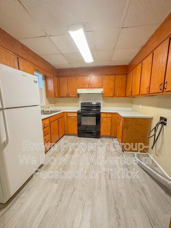 2 Bedroom 1 Bathroom Townhome- Small Pets Allowed property image