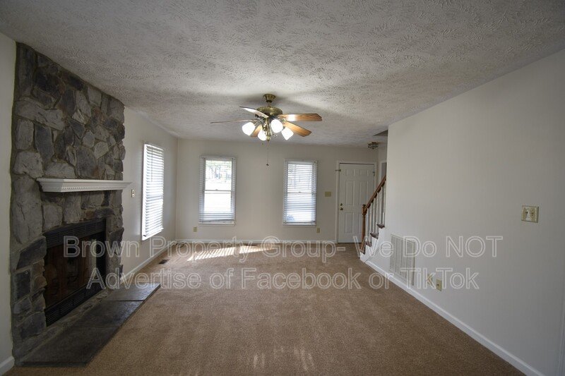 COMING SOON!! 3 Bedroom and 2.5 bath Home property image