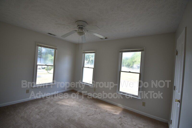 COMING SOON!! 3 Bedroom and 2.5 bath Home property image