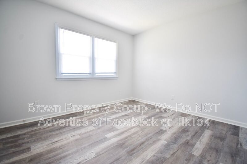 UPGRADED 2 Bedroom 1.5 Bathroom Townhome- No Pets property image