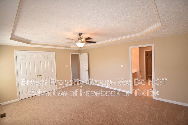 3 Bedroom and 2 Bath- Bonus Room (No Pets) property image